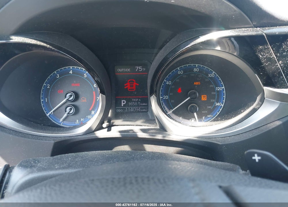 2014 TOYOTA COROLLA VIN: 5YFBURHE8EP052037