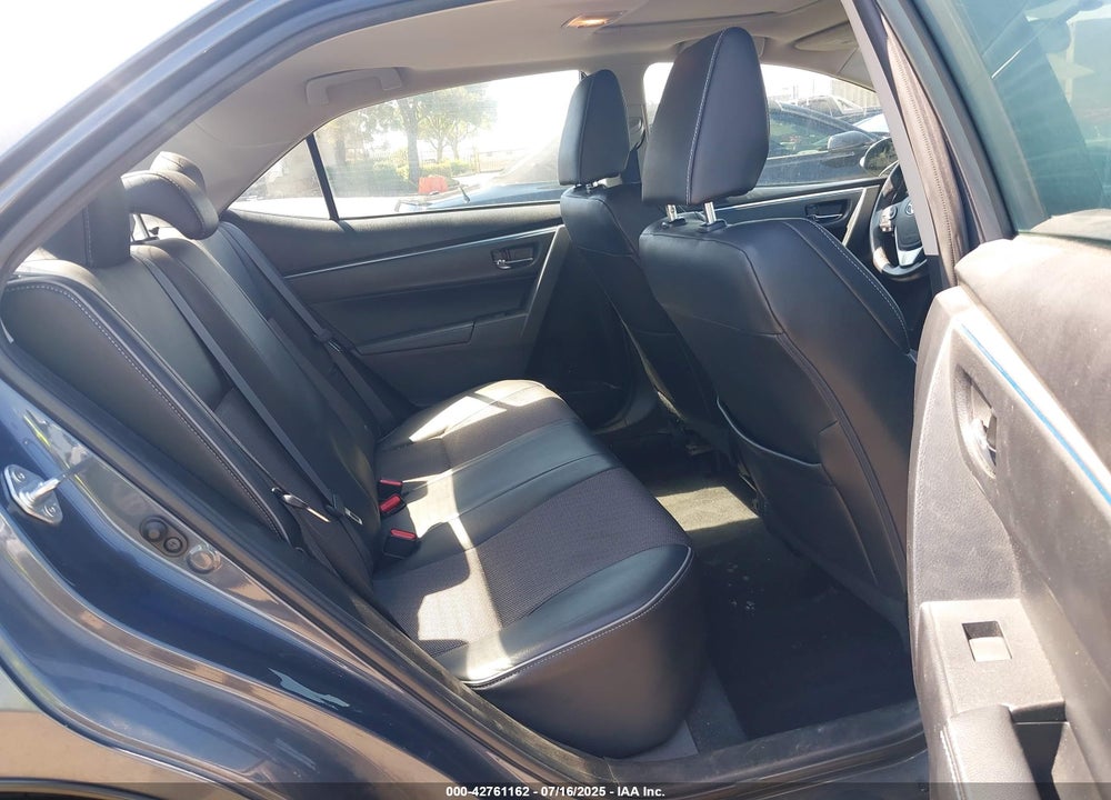 2014 TOYOTA COROLLA VIN: 5YFBURHE8EP052037