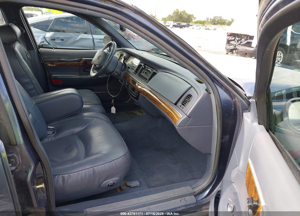 1998 MERCURY GRAND MARQUIS VIN: 2MEFM75W8WX619197