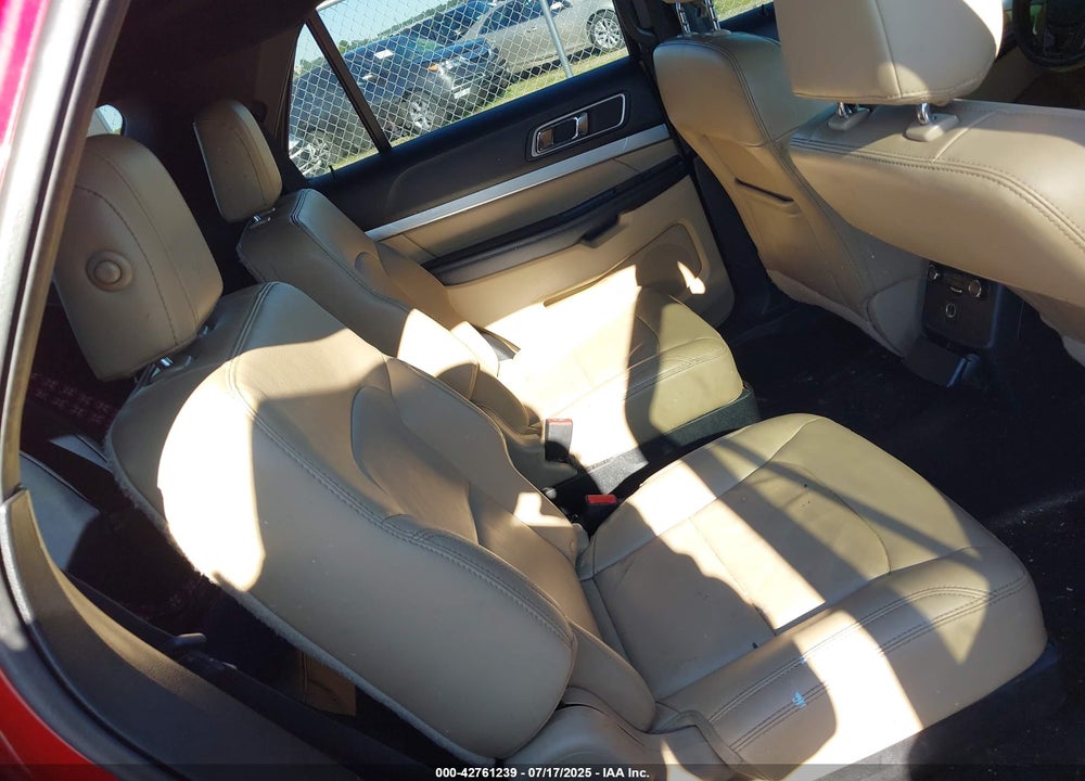 2016 FORD EXPLORER XLT VIN: 1FM5K8D83GGD28010