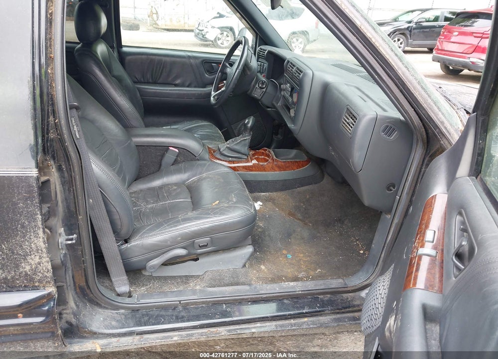 1997 OLDSMOBILE BRAVADA VIN: 1GHDT13W7V2707536