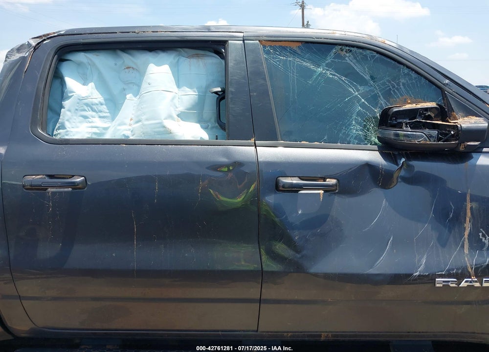 2025 RAM 1500 VIN: 1C6RREFP8SN652862
