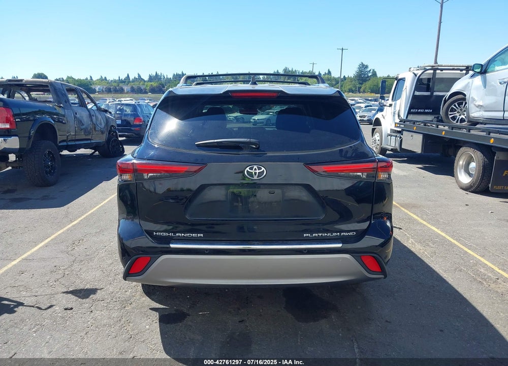 2024 TOYOTA HIGHLANDER VIN: 5TDKDRBH5RS529829