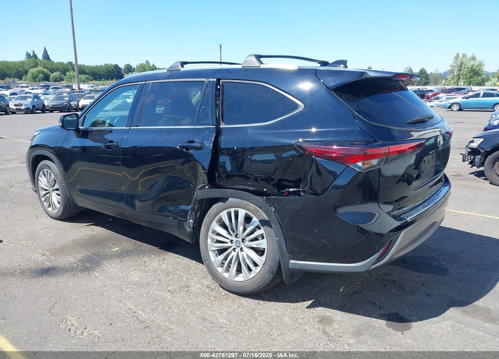2024 TOYOTA HIGHLANDER VIN: 5TDKDRBH5RS529829