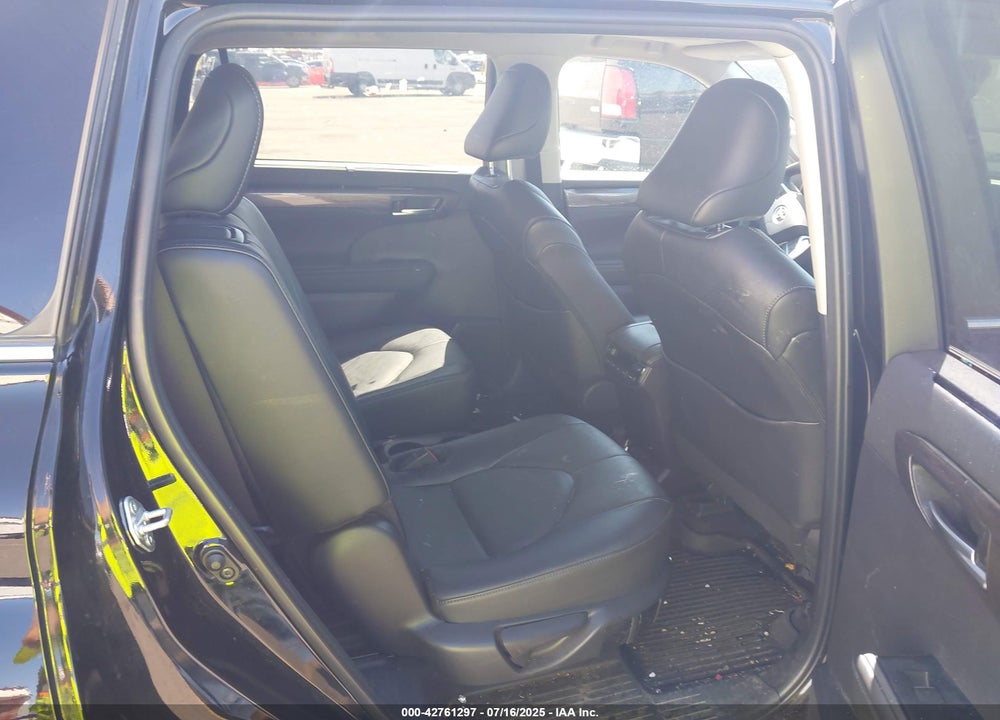 2024 TOYOTA HIGHLANDER VIN: 5TDKDRBH5RS529829