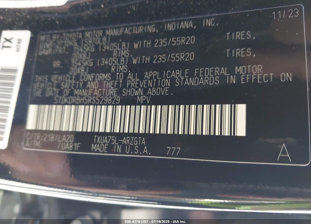 2024 TOYOTA HIGHLANDER VIN: 5TDKDRBH5RS529829