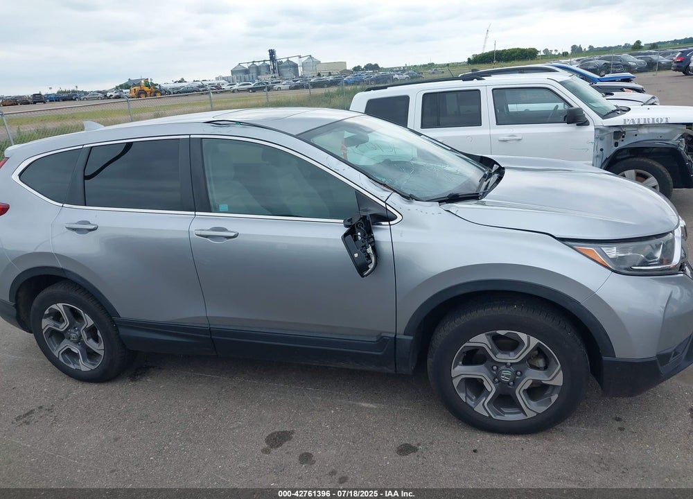 2018 HONDA CR-V VIN: 7FARW2H57JE094791