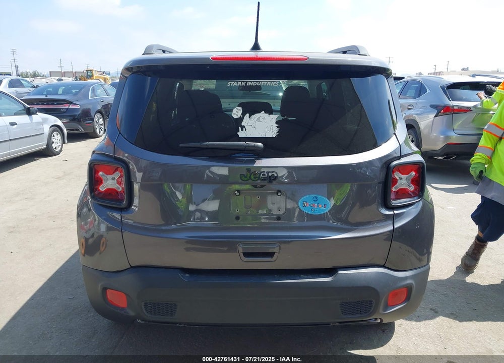 2018 JEEP RENEGADE VIN: ZACCJABB7JPH71582