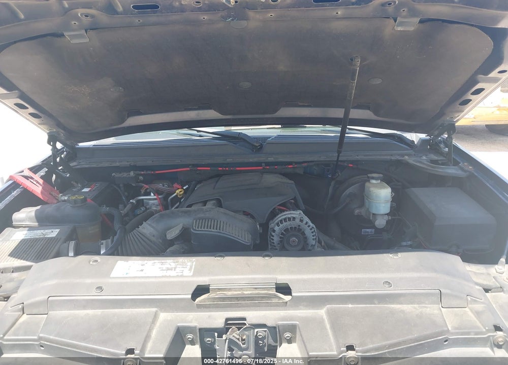 2008 CHEVROLET SUBURBAN 1500 VIN: 1GNFK16308R112310