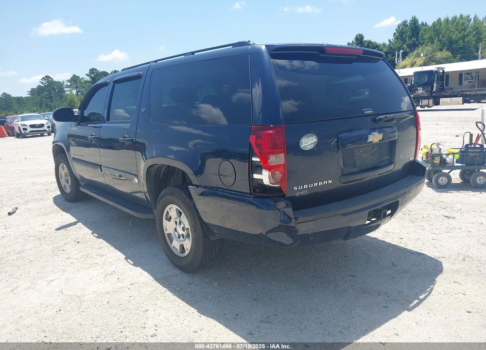 2008 CHEVROLET SUBURBAN 1500 VIN: 1GNFK16308R112310