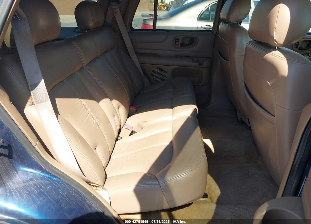 1999 CHEVROLET BLAZER LT VIN: 1GNCS13W4X2185382