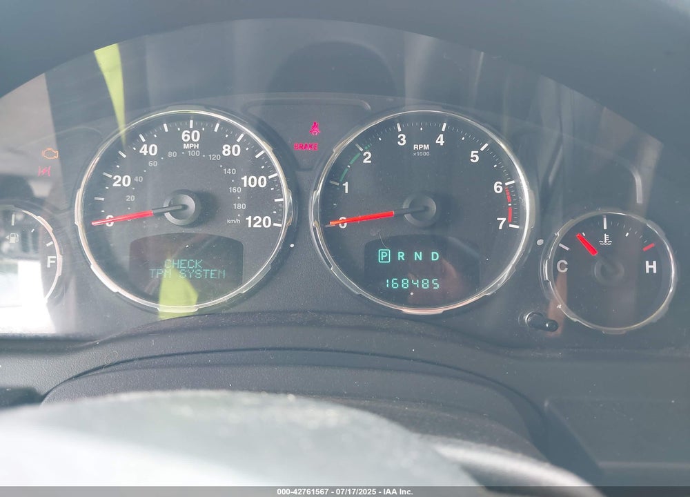 2012 JEEP LIBERTY VIN: 1C4PJLCK1CW144684