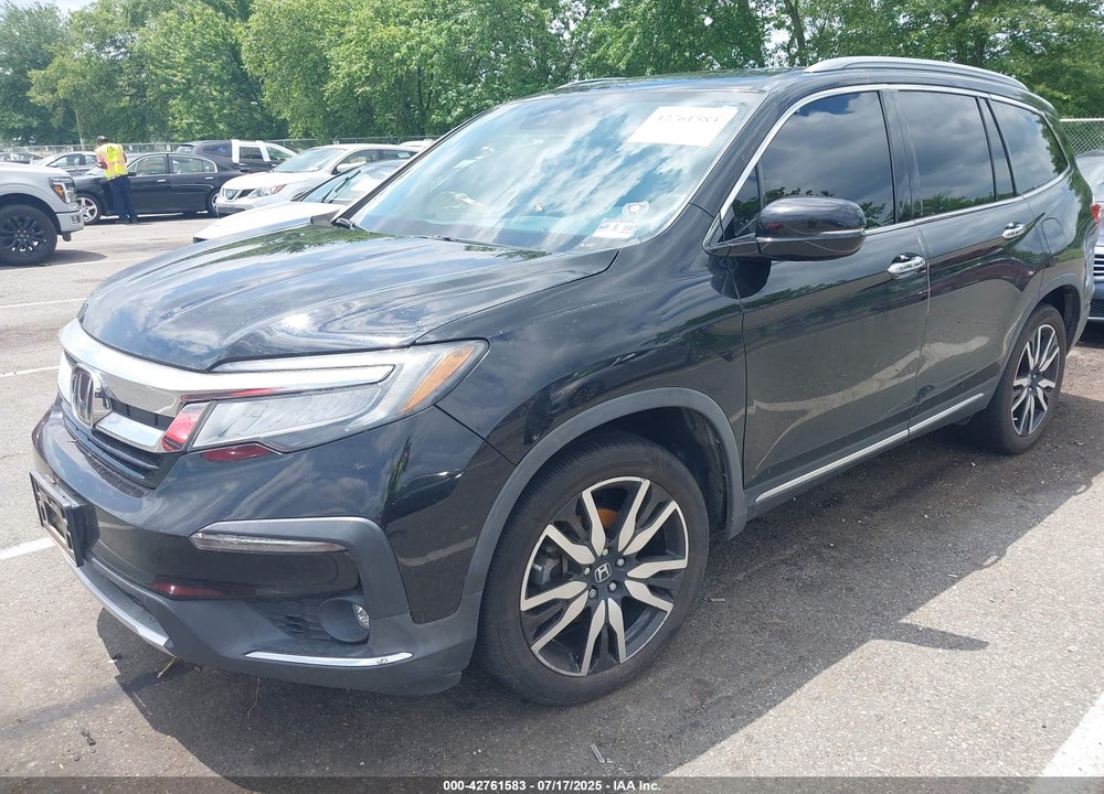 2019 HONDA PILOT TOURING VIN: 5FNYF6H90KB092917