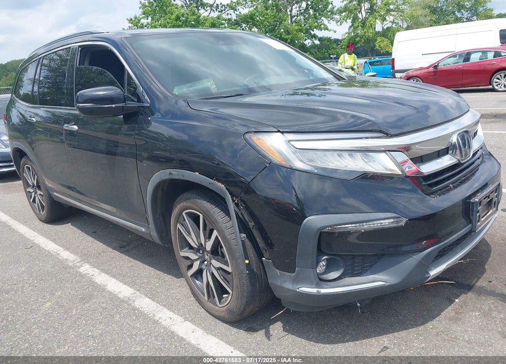 2019 HONDA PILOT TOURING VIN: 5FNYF6H90KB092917