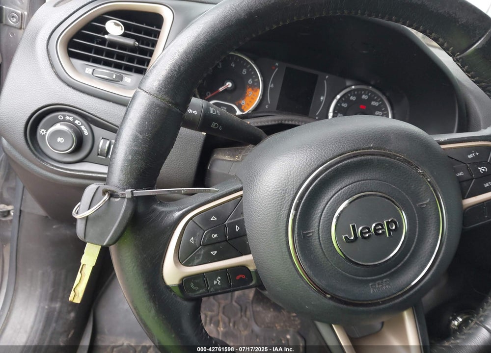 2016 JEEP RENEGADE VIN: ZACCJABW5GPE30662