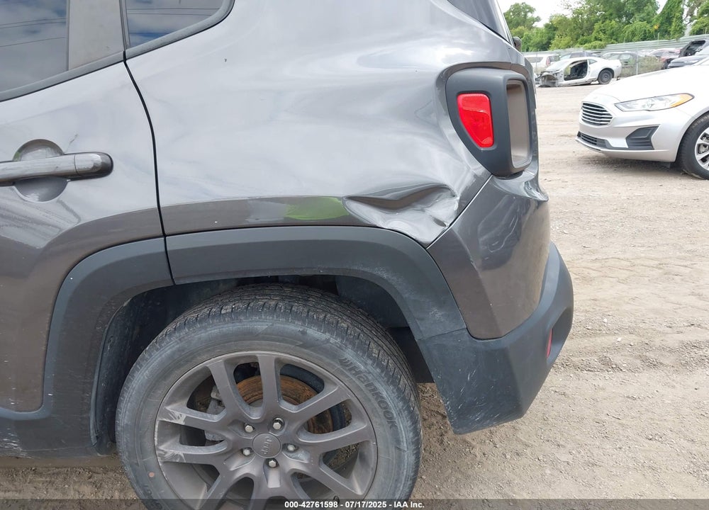 2016 JEEP RENEGADE VIN: ZACCJABW5GPE30662