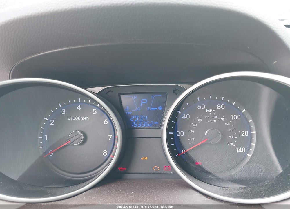 2013 HYUNDAI TUCSON VIN: KM8JU3AC2DU572880