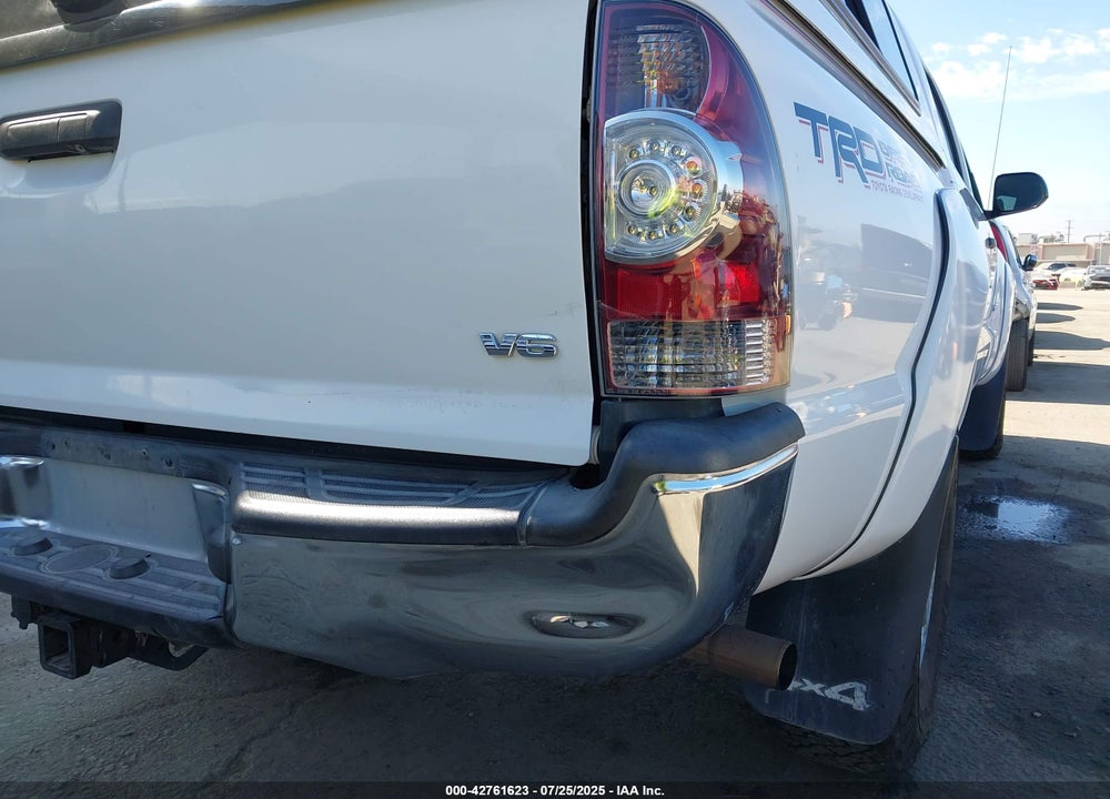 2013 TOYOTA TACOMA VIN: 3TMLU4EN0DM105489