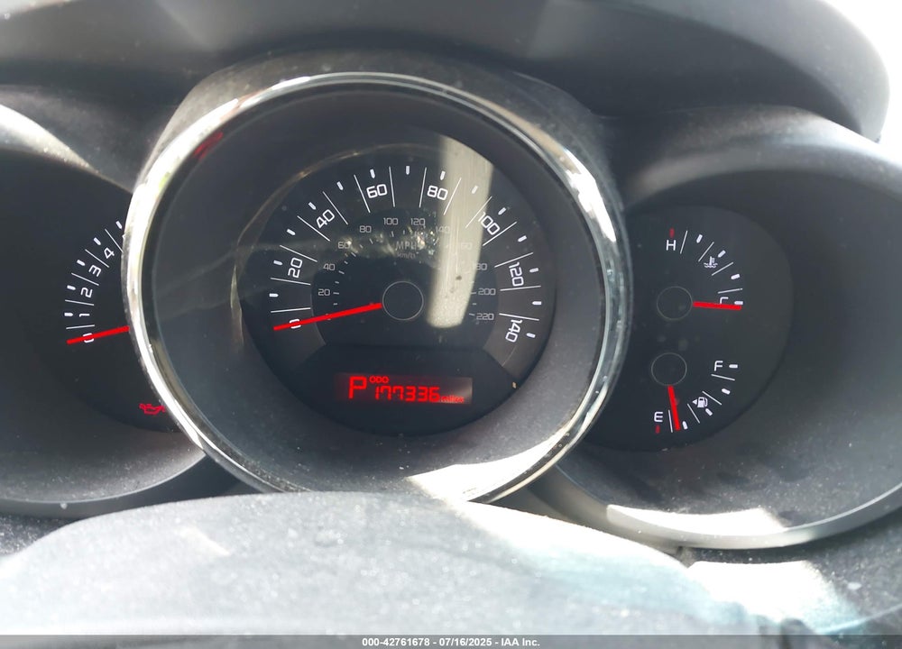 2011 KIA SOUL VIN: KNDJT2A2XB7706877