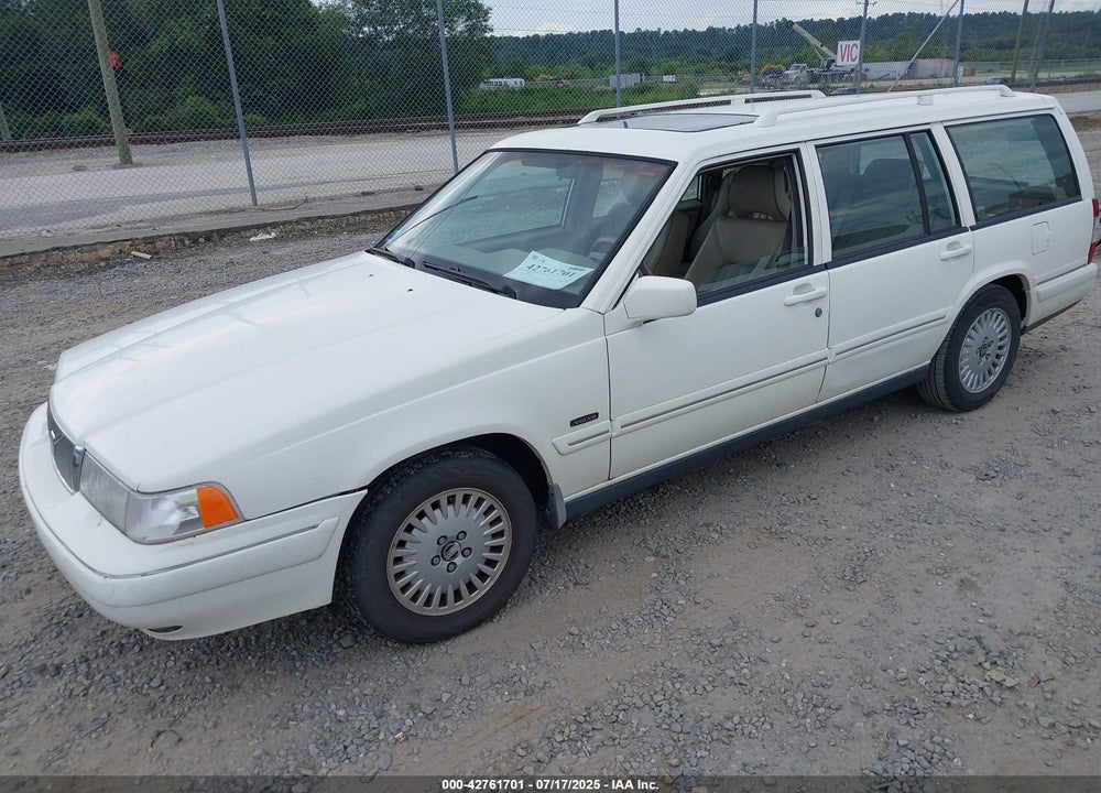1998 VOLVO V90 VIN: YV1KW9609W1045244