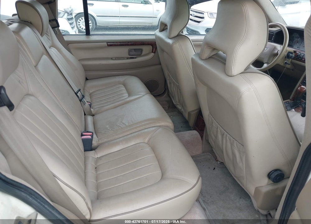 1998 VOLVO V90 VIN: YV1KW9609W1045244