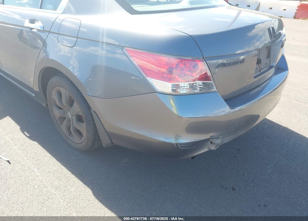 2008 HONDA ACCORD VIN: 1HGCP36788A076815