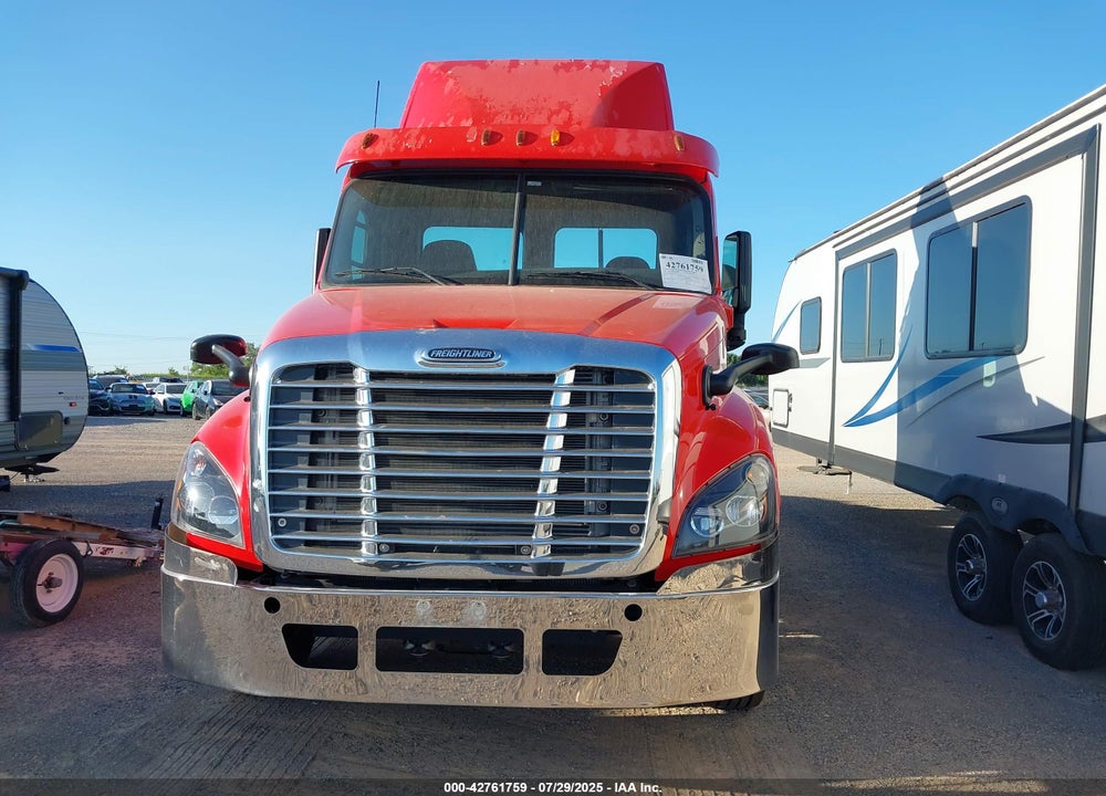 2015 FREIGHTLINER CASCADIA 125 VIN: 3AKJGED5XFSGS5838