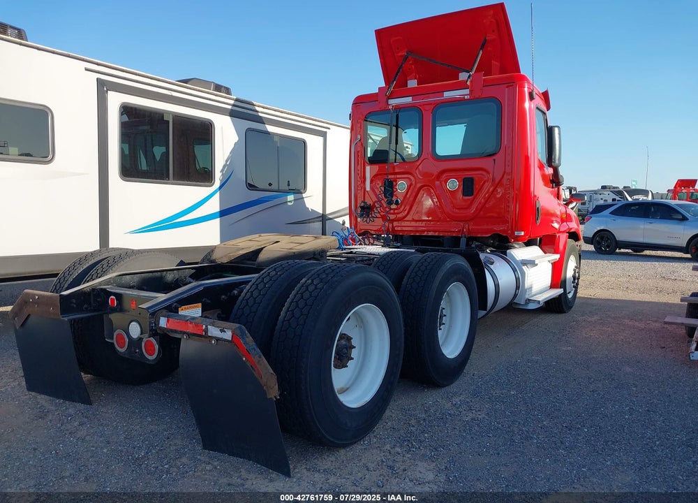 2015 FREIGHTLINER CASCADIA 125 VIN: 3AKJGED5XFSGS5838