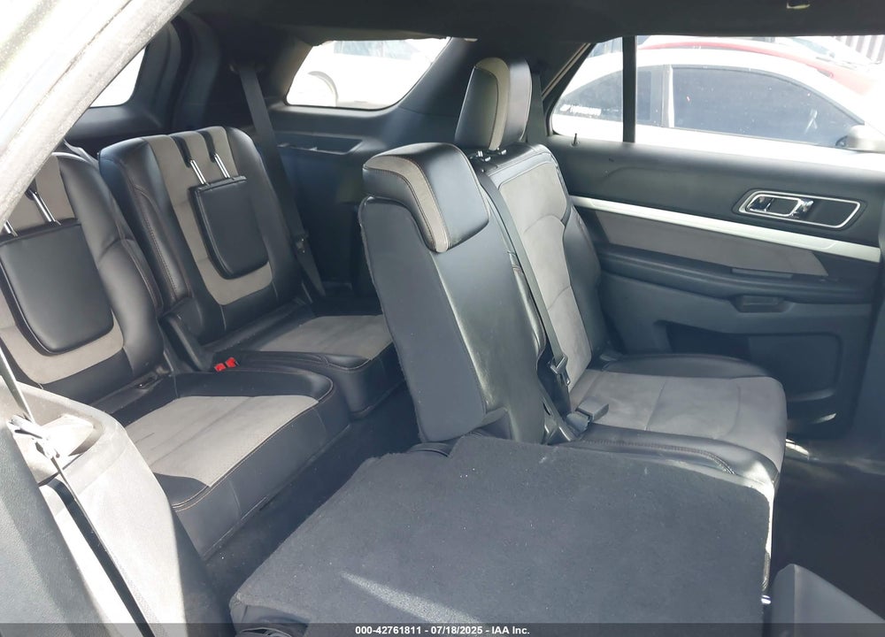 2017 FORD EXPLORER VIN: 1FM5K7D82HGE37005
