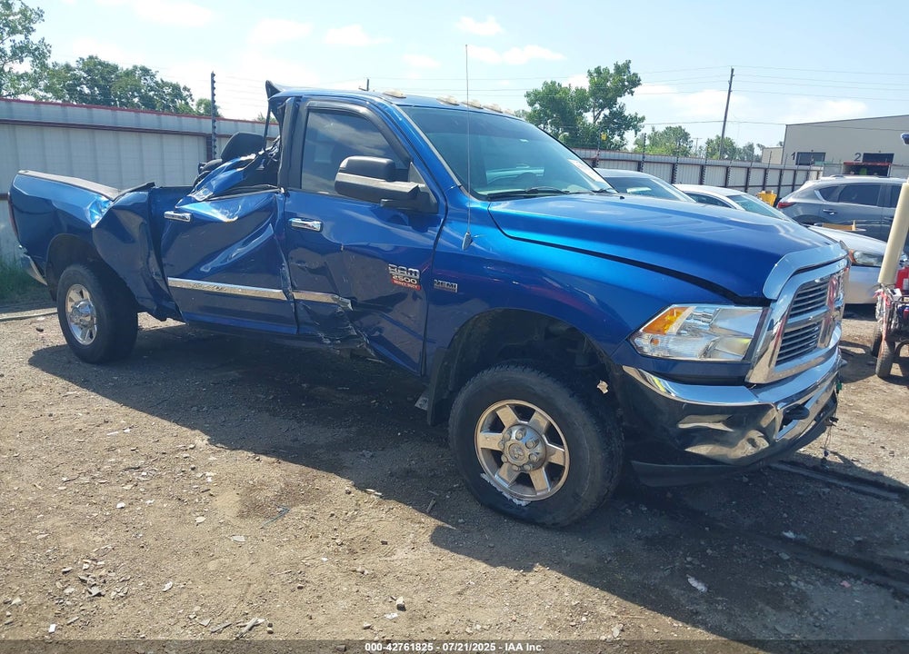 2011 RAM 2500 SLT VIN: 3D7TT2CTXBG575409