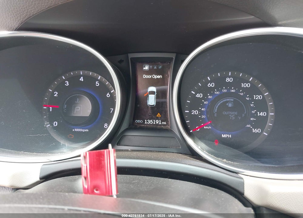 2013 HYUNDAI SANTA FE VIN: 5XYZUDLA6DG101471