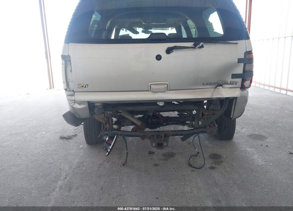 2004 CHEVROLET SUBURBAN 1500 Z71 VIN: 3GNFK16Z44G293667