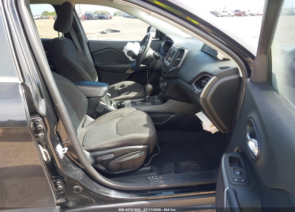 2019 JEEP CHEROKEE VIN: 1C4PJMCX2KD306267