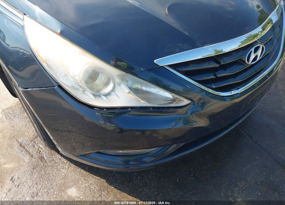 2013 HYUNDAI SONATA VIN: 5NPEB4AC5DH520669