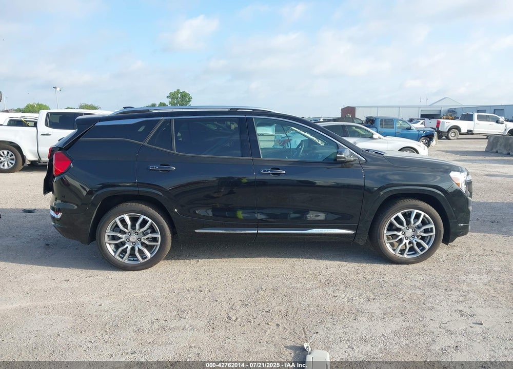 2024 GMC TERRAIN AWD DENALI VIN: 3GKALXEG7RL334301