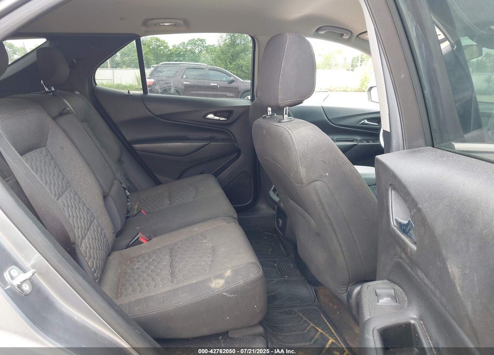 2018 CHEVROLET EQUINOX VIN: 3GNAXJEV0JL115476