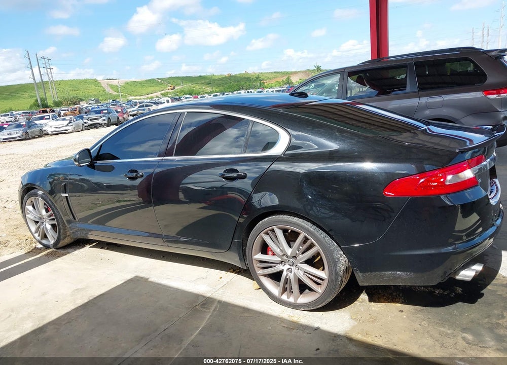 2010 JAGUAR XF VIN: SAJWA0HE2AMR63842