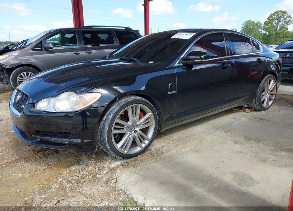 2010 JAGUAR XF VIN: SAJWA0HE2AMR63842