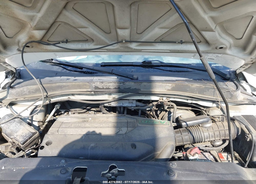 2004 HONDA PILOT EX-L VIN: 2HKYF18684H564830