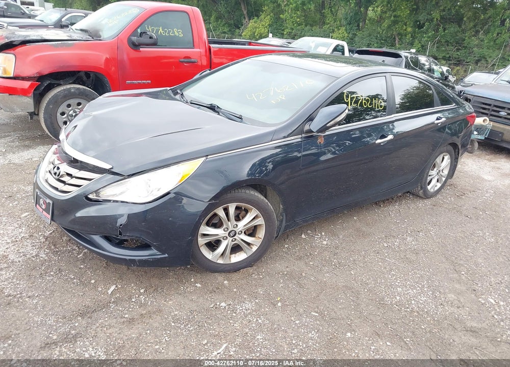 2011 HYUNDAI SONATA VIN: 5NPEC4AC9BH132354