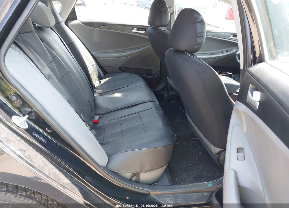 2014 HYUNDAI SONATA GLS VIN: 5NPEB4AC3EH890097
