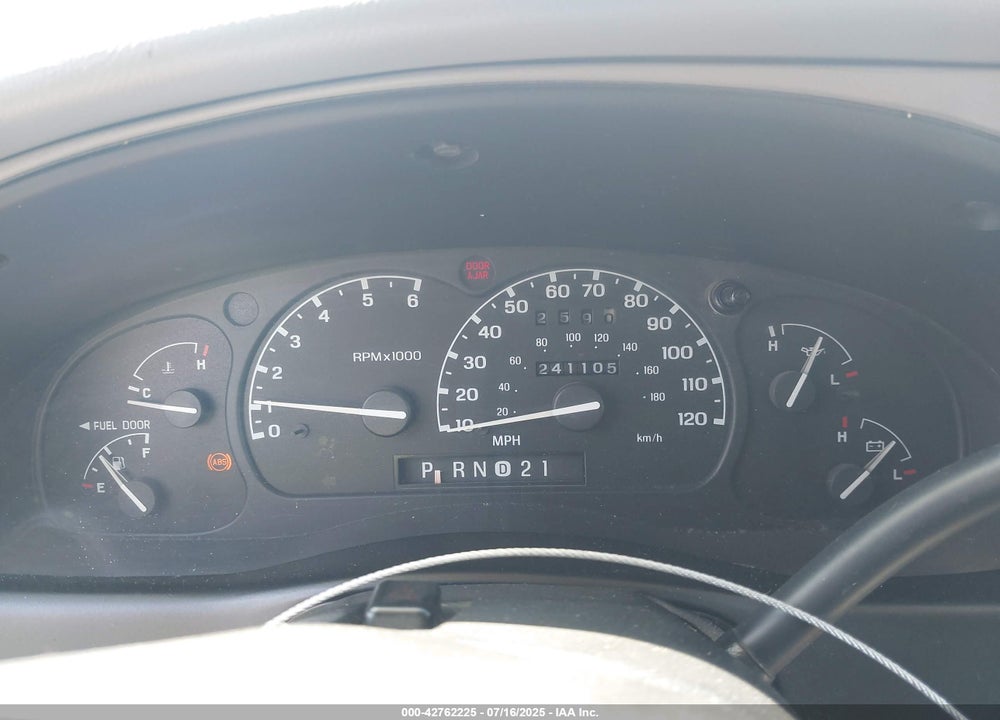 1998 MERCURY MOUNTAINEER VIN: 4M2ZU52P9WUJ11869