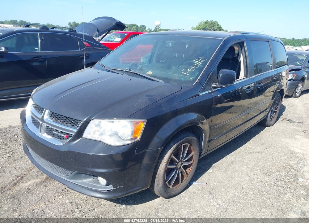 2017 DODGE GRAND CARAVAN SXT VIN: 2C4RDGCG4HR589214