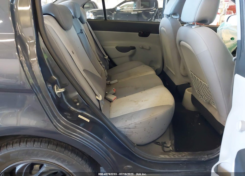 2010 HYUNDAI ACCENT GLS VIN: KMHCN4AC5AU424052