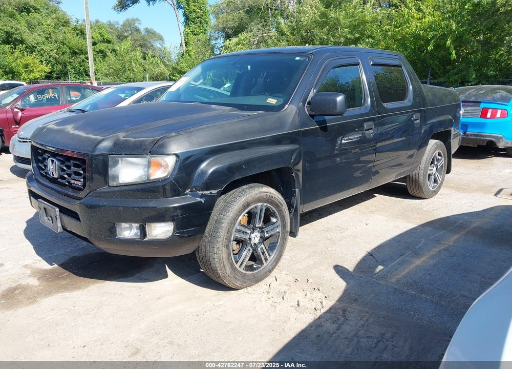 2013 HONDA RIDGELINE VIN: 5FPYK1F70DB013868