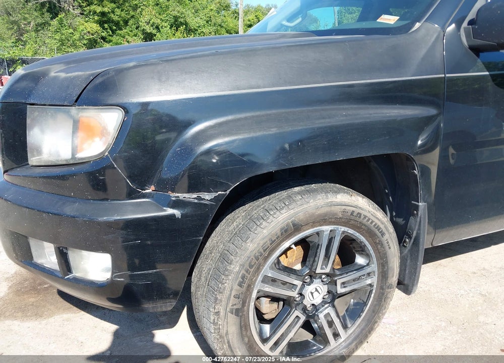 2013 HONDA RIDGELINE VIN: 5FPYK1F70DB013868