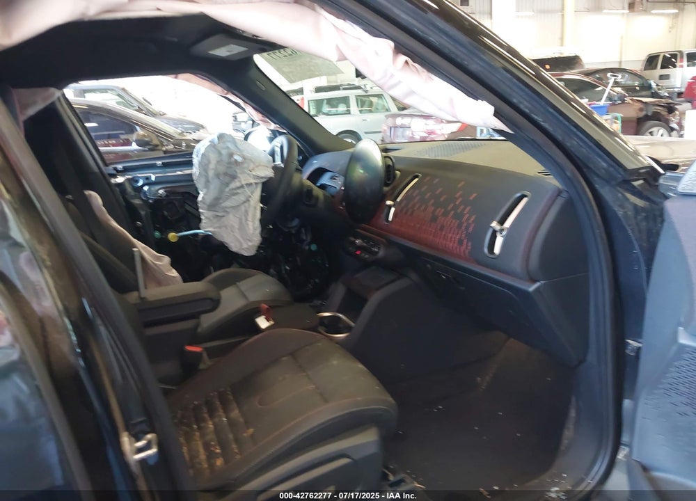 2025 MINI COUNTRYMAN JOHN COOPER WORKS VIN: WMZ33GA04S7S95786