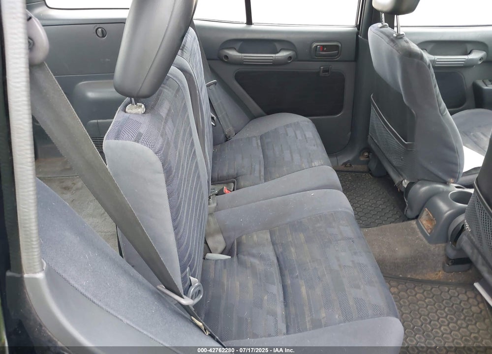 1997 TOYOTA RAV4 VIN: JT3HP10V6V7051229