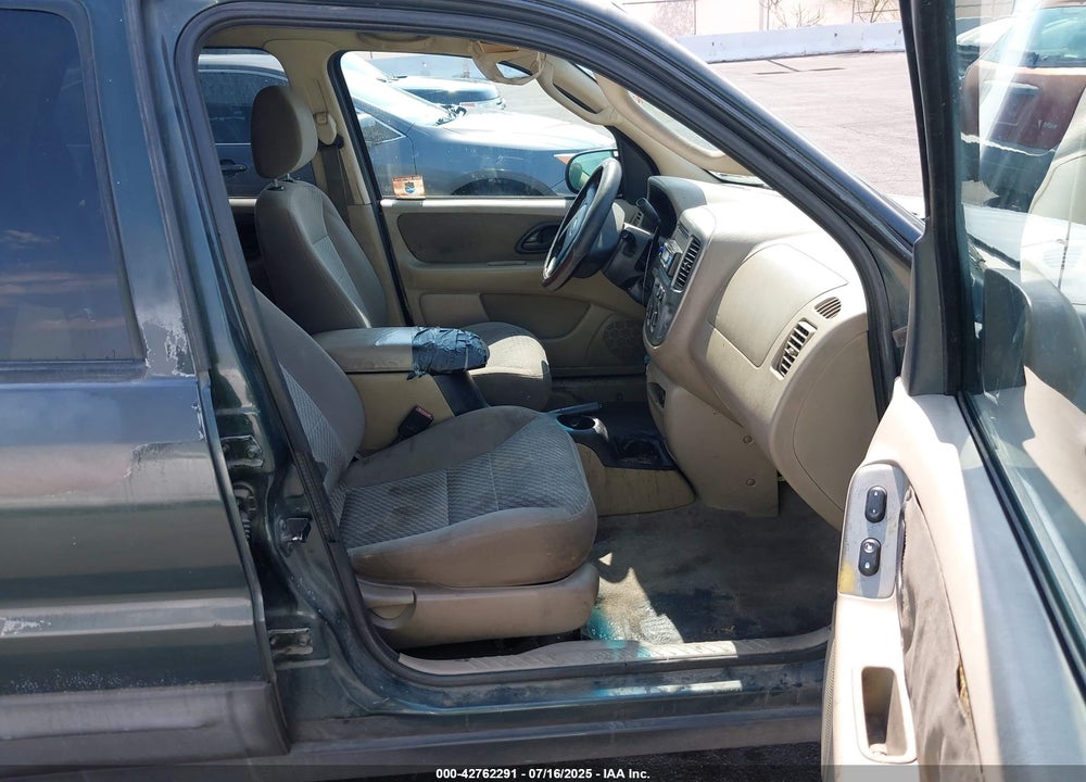 2003 FORD ESCAPE XLT VIN: 1FMYU93173KE01887