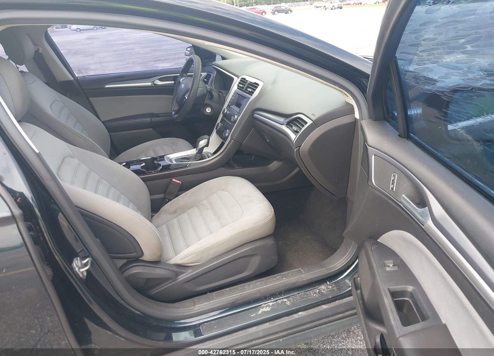2014 FORD FUSION VIN: 3FA6P0G75ER236195